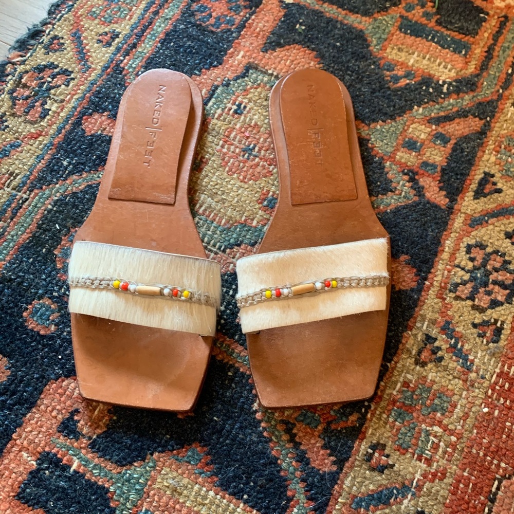 Naked feet sandals